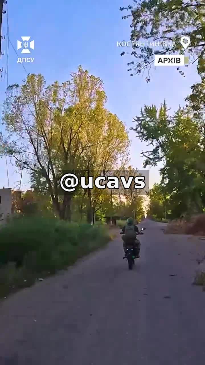 **На мотоциклах по Костянтинівці 🏍️**